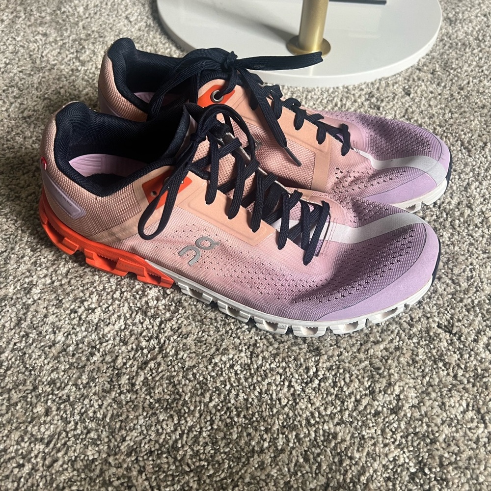 On Cloudflow Fiji Pink Running Shoes